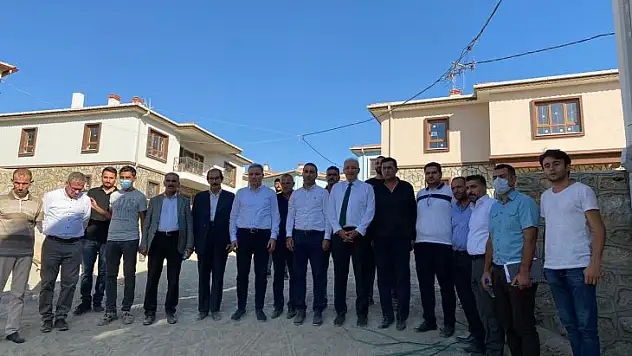 Çakır ve Kahtalı Gökçe'deki deprem konutlarını inceledi