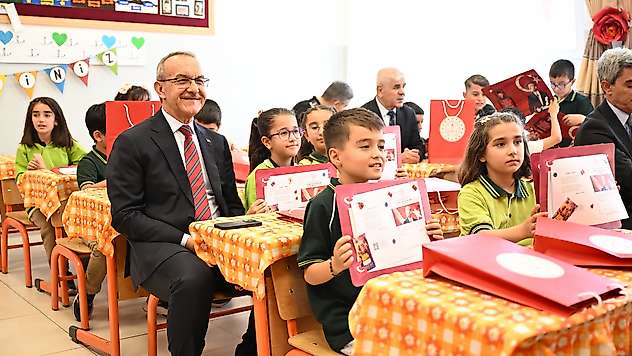 Cengiz Topel İlkokulu'nda Karne Töreni Düzenlendi