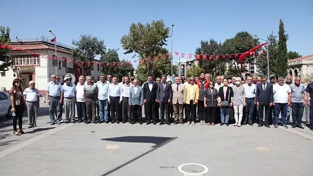 CHP Büyük Zaferi Kutladı