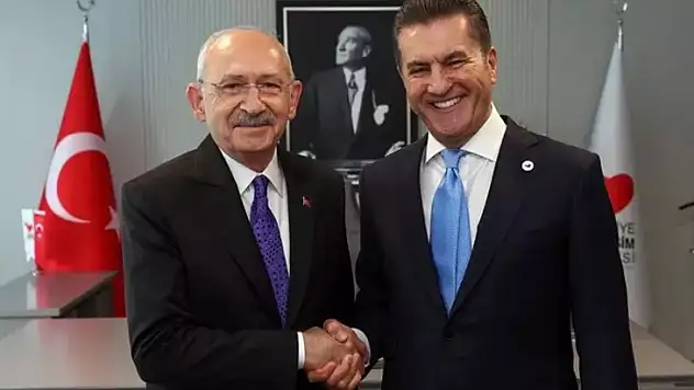 CHP Erzincan Milletvekili Sarıgül, partisinin ilçe kongresine katıldı