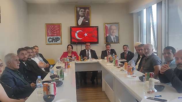 CHP Erzurum'da Yeni Yönetim İlk Toplantısını Yaptı: Görev Dağılımı Tamamlandı
