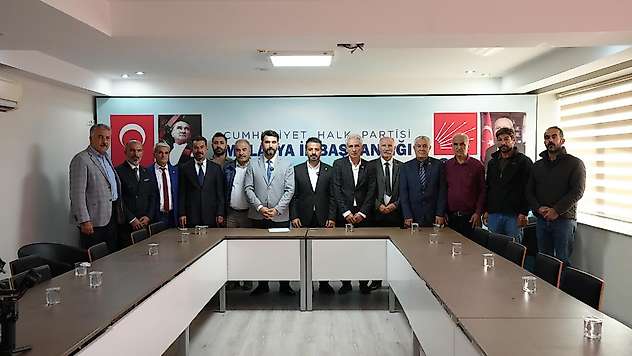 CHP Malatya'da 13 İlçe Başkanından Hakan Satılmış'a Tam Destek