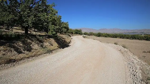 Çolakoğlu ve Toygar mahallelerinde 7 kilometrelik stabilize çalışması yapıldı