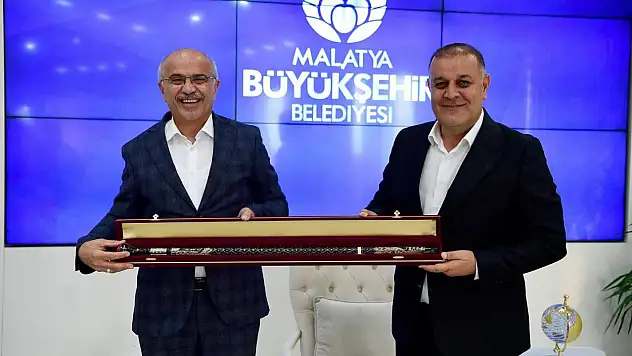 Cumhur İttifakı'nda Birlik Mesajı: Gökhan Gök, Sami Er'i Makamında Ziyaret Etti