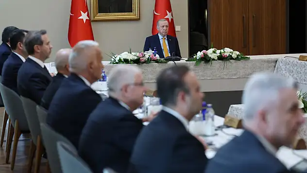 Cumhurbaşkanlığı Kabinesi, Cumhurbaşkanı Erdoğan başkanlığında toplandı