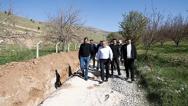 Cumhuriyet Örnekköy Ve Kırlangıç Mahallesi'ne Maski Güvencesi