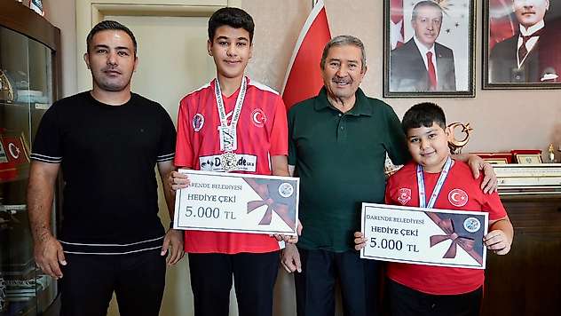 Darendeli Genç Sporcuların Başarısı Gururlandırdı