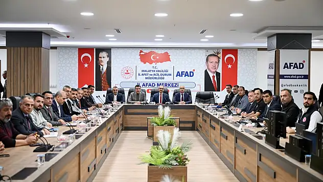 Deprem Konutları ve Altyapı Çalışmaları Masaya Yatırıldı