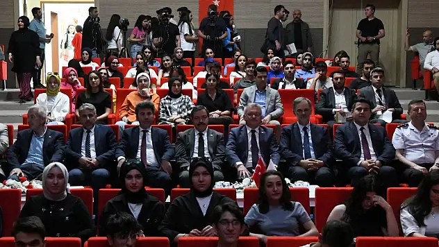 'Deprem ve Ruh Sağlığı' Çalıştayının Açılış Programı Yapıldı