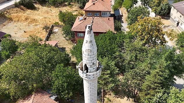 Depremde Hasar Gören Cami Alemi 3 Yıldır Onarılmayı Bekliyor