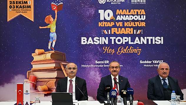 Depremle Sarsıldık Ama Kitapla Güçleniyoruz