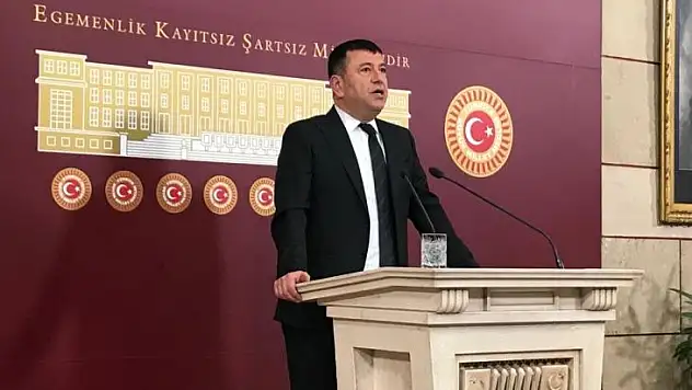 Depremzedeler Toplu Konut Değil,Yıkılan Evlerinin Yanında Ev İstiyor