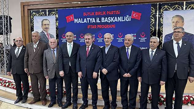 Destici: 'Esnafın İş Yeri Talepleri Karşılanmalı'