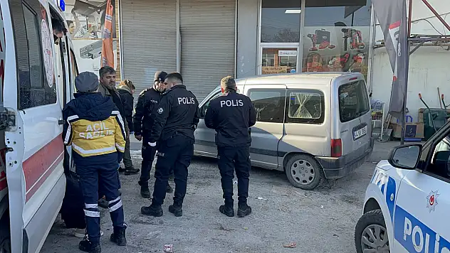 Direksiyon Başında Kalp Krizi: Araç İşyerine Çarptı, Sürücü Hayatını Kaybetti