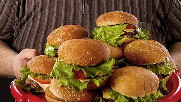 Dünya yeme bozukluklarıyla mücadele ediyor