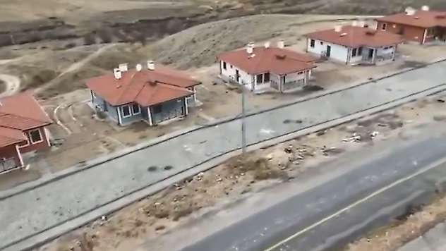 Duranlar'da Kırsal Konutlar Teslim Edilmeye Başlandı
