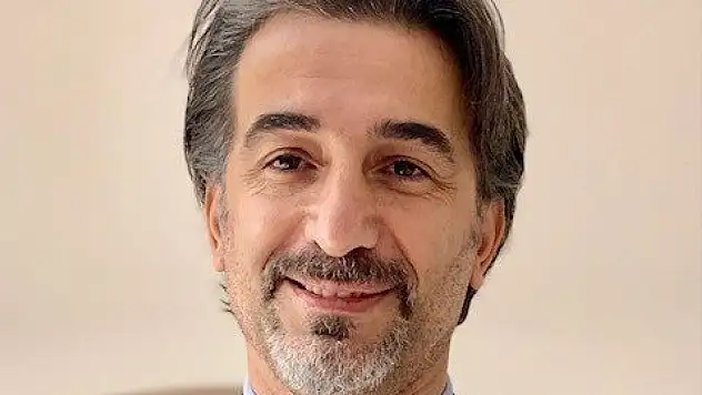 Duygusal ihmal: Benimle hiç ilgilenmedin BABA!