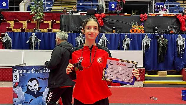 Eda Öğüt Romanya'da Şampiyon Oldu