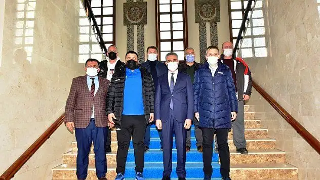 Edirne Belediyesi Paş Edirnespor Yönetim Kurulu Üyelerinden Vali Baruş'a Ziyaret