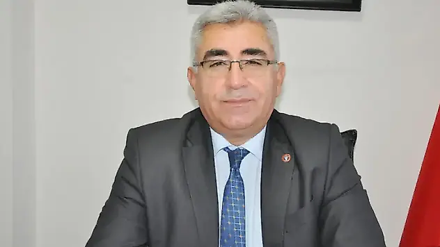 Eğitim-İş'ten Dönem Sonu Raporu: 'Eğitim Sisteminde Çok Boyutlu Kriz Yaşanıyor'
