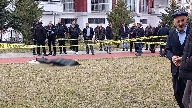 Ekmek Almaya Giderken Hayatını Kaybetti