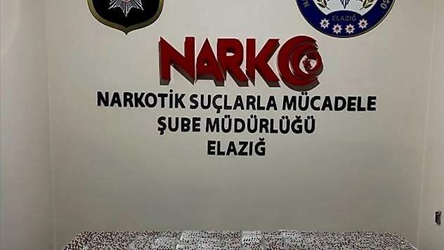 Elazığ'da uyuşturucu operasyonunda yakalanan 4 şüpheliden 3'ü tutuklandı