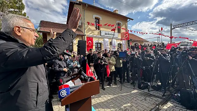 Elmadağ'a Banliyö Seferleri Başladı