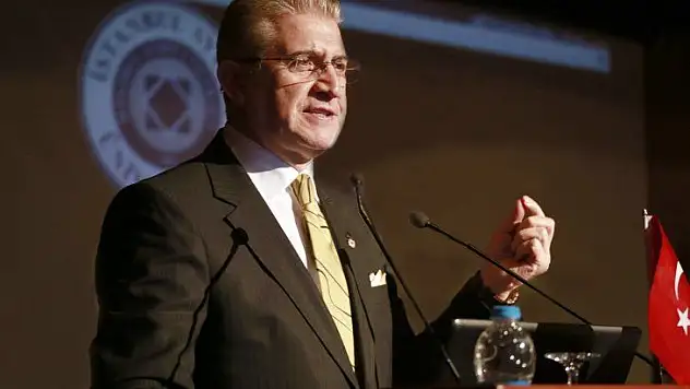 Emine Bulut'un kızına İAÜ'den destek