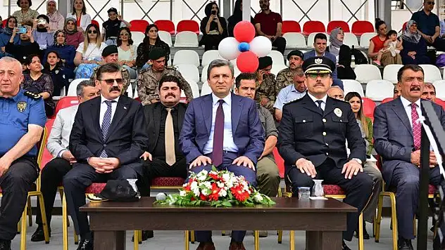 Emniyet Teşkilatının Yeni Mezunları Yemin Etti