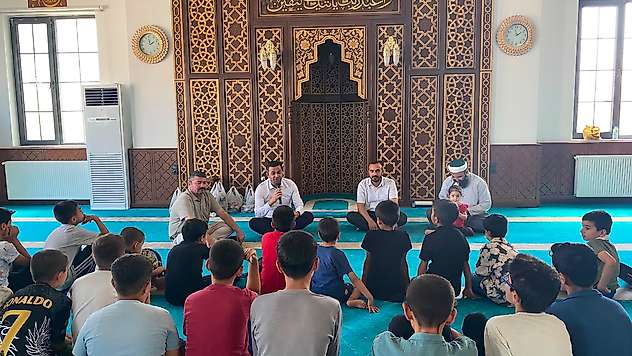 EMŞAV'dan Akpınar Camii Kur'an Kursu'nda Vatan ve Ahlak Söyleşisi