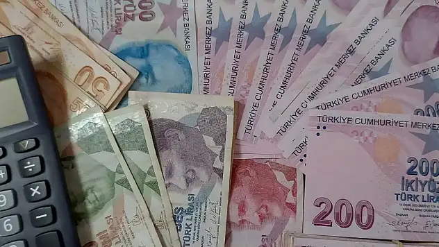 En düşük emekli aylığı 14 bin 469 liraya yükseltildi