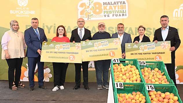 'En İyi Kayısı' Yarışması Düzenlendi