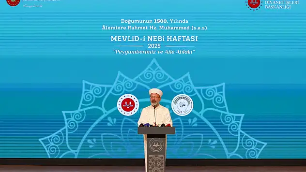 Erbaş: 'Müslümanlar, toplumsal vicdanı Rasulüllah'ın örnekliğinde inşa etmek mecburiyetindedirler'