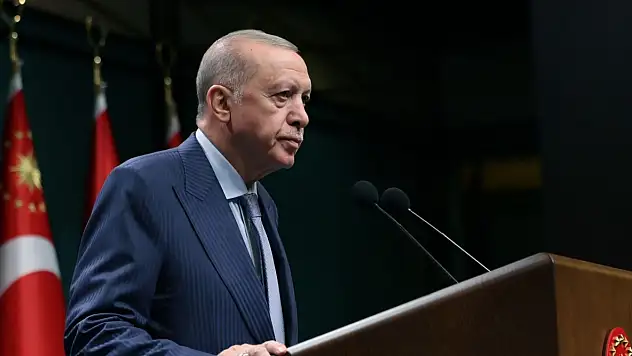 Erdoğan'dan CHP lideri Özel'e: 'Ümmetin birliğini savunmak ne zamandan beri suç oldu?'