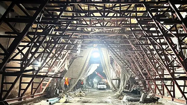 Erkenek Tüneli'nde 4,5 Milyar TL'lik Güçlendirme: Çalışmalar Aralıksız Sürüyor