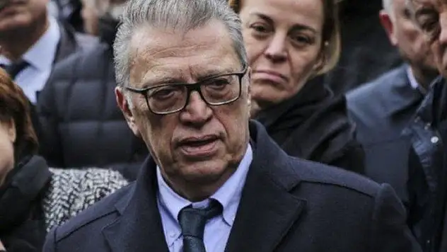 Eski başbakan Mesut Yılmaz hayatını kaybetti