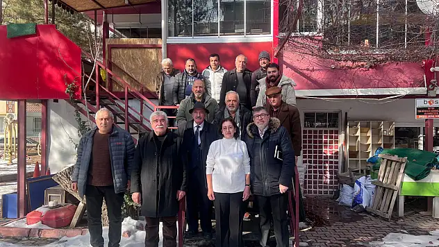 Eskiköy'de  Boksit Madeni İznine Tepki