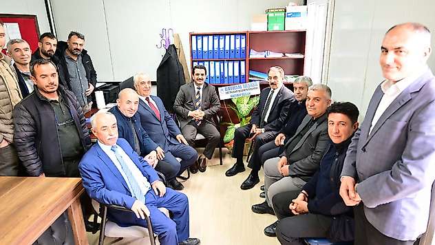 Esnaf Odalarıyla Buluşan Taşkın: 'Modern Bir Çarşı Geliyor'