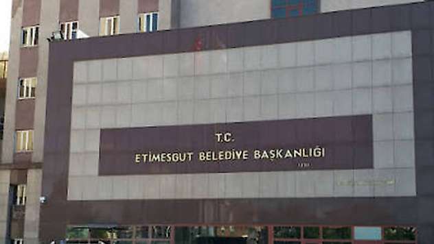 Etimesgut Belediyesine 'yolsuzluk' operasyonu: Çok sayıda gözaltı