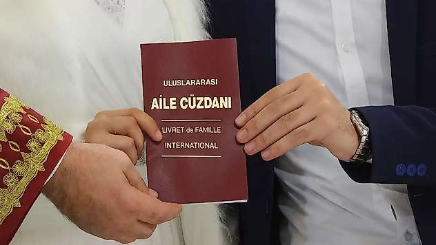 Evlenecek Gençlerin Desteklenmesi Projesi'ne 285 bini aşkın başvuru yapıldı