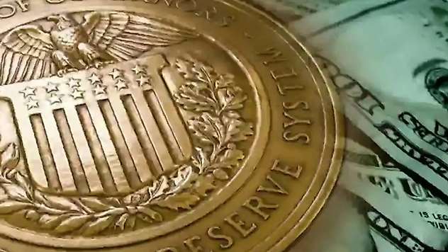 FED Faizi Sabit Tuttu: Sıkı Duruş Devam Ediyor