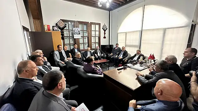 Fendoğlu: 'Devlet Bey varsa Türk de yaşar, Kürt de yaşar'