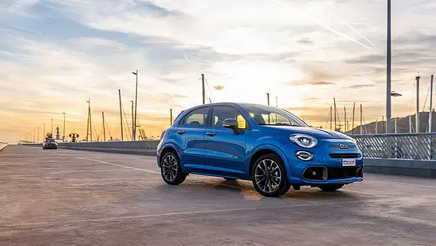 Fiat 500X gelişmiş hibrit motor teknolojisi ile yenilendi
