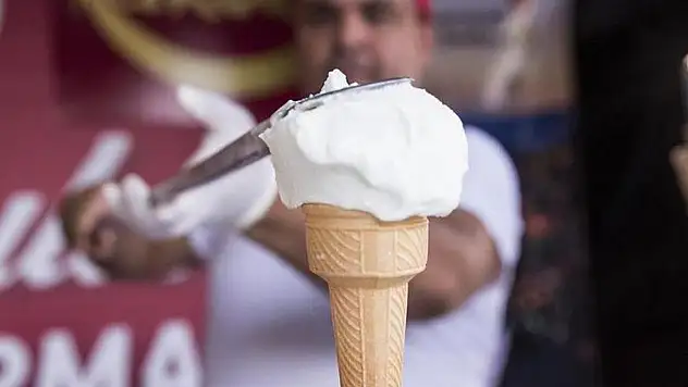 Fiyatı yüzde 25 artan dondurmaya yeni zam kapıda