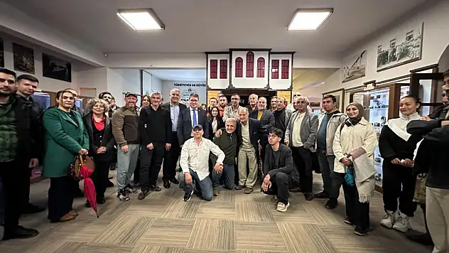 Gazeteci Fuat Kozluklu, Malatya Fotoğraf Müzesi'nde Gazetecilik Serüvenini Anlattı