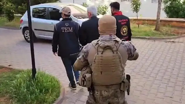 Gaziantep merkezli FETÖ operasyonu: 225 gözaltı
