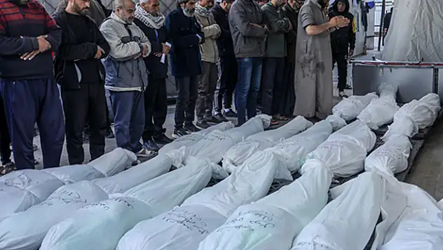 Gazze'de şehit sayısı 71 bin 803'e yükseldi