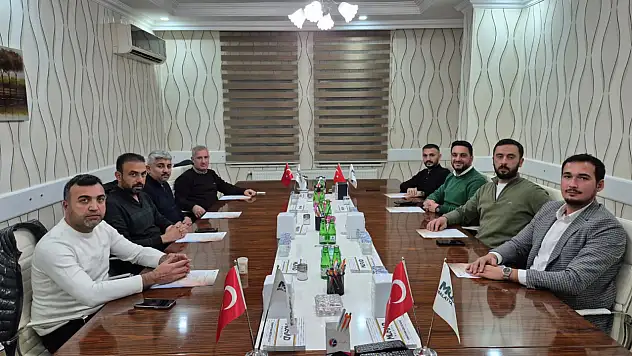 Genç MÜSİAD Malatya, GİK Öncesi Geçmiş Dönem Başkanlarıyla İstişare Toplantısı Yaptı