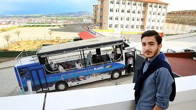 Gençlere Sürpriz Doğum Günü Kutlamaları Sürüyor