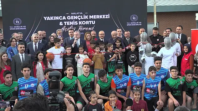 Gençlik ve Spor Bakanı Osman Aşkın Bak'tan Malatya'ya yeni spor yatırımı müjdeleri